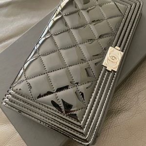 Black Chanel Wallet